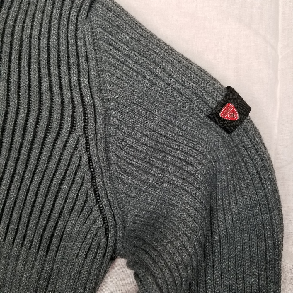 Strellson Ribbed Button/Zipper Neck Heavy Gray Sweater - XL - Picture 6 of 8